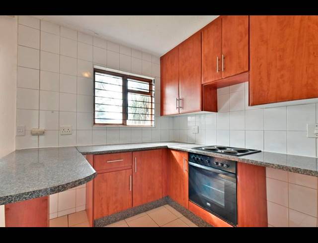 1 BEDROOM APARTMENT FOR SALE IN RANDPARK RIDGE
